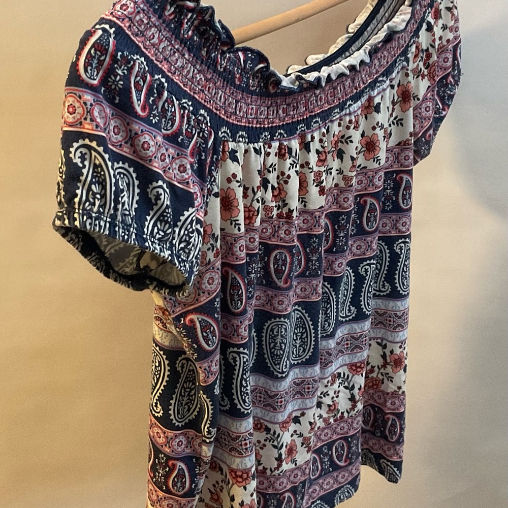 Ultra Flirt Navy and Red Floral Paisley Blouse